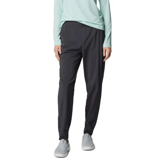 Columbia Womens PFG Uncharted Pull On Pant Shark X-Small - Shark / X-Small Short