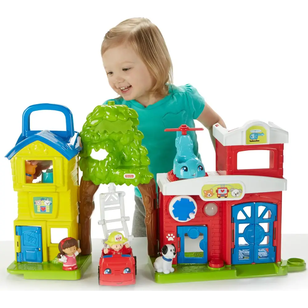Fisher-Price Little People Toddler Toy Animal Rescue Playset with Lights Sounds Figures & Vehicles for Pretend Play