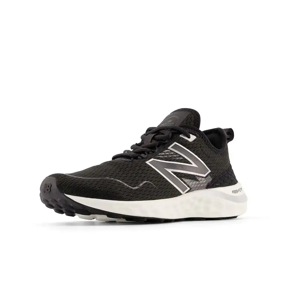 New Balance Womens Fresh Foam SPT V4 Running Shoe Black/White 8.5 Wide - Black/White / 8.5 Wide